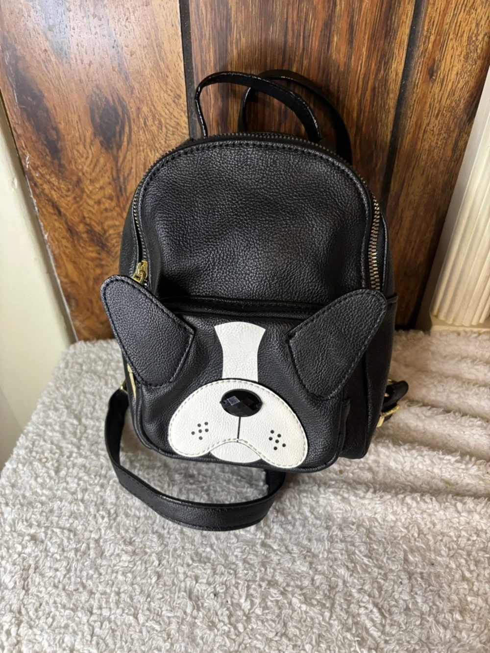 Betsey Johnson Dog Face Mini Backpack for Pets Lovers Black/White - Picture 1 of 7